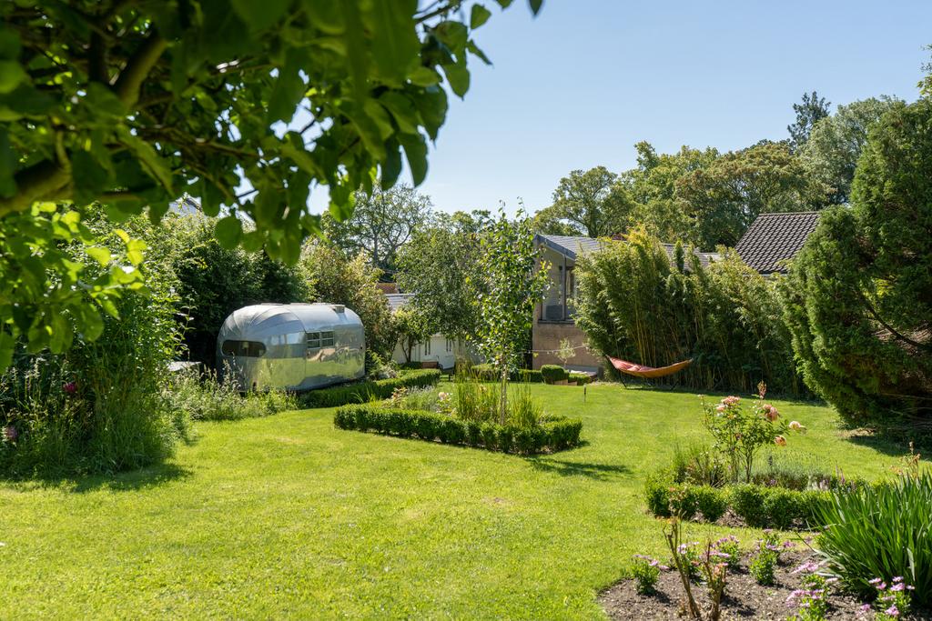 220864 - St Catherines Cottage High Res-12.jpg