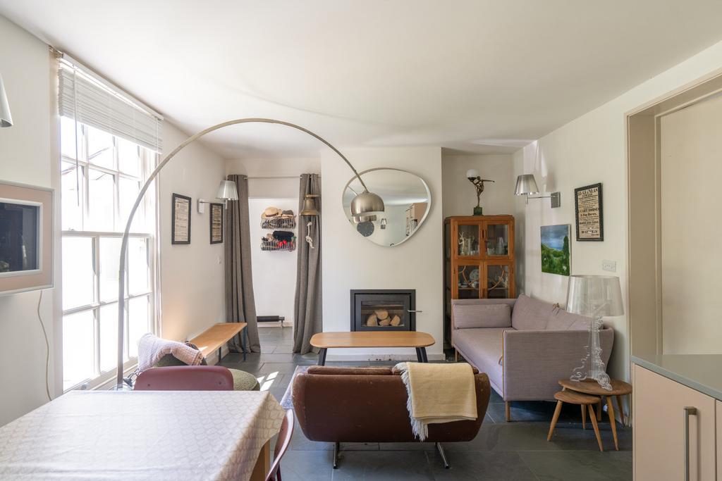 220927 - St Catherines Cottage High Res-44.jpg