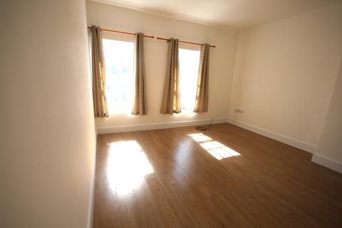 2 bedroom apartment to rent, Leys Avenue, Letchworth Garden City, SG6