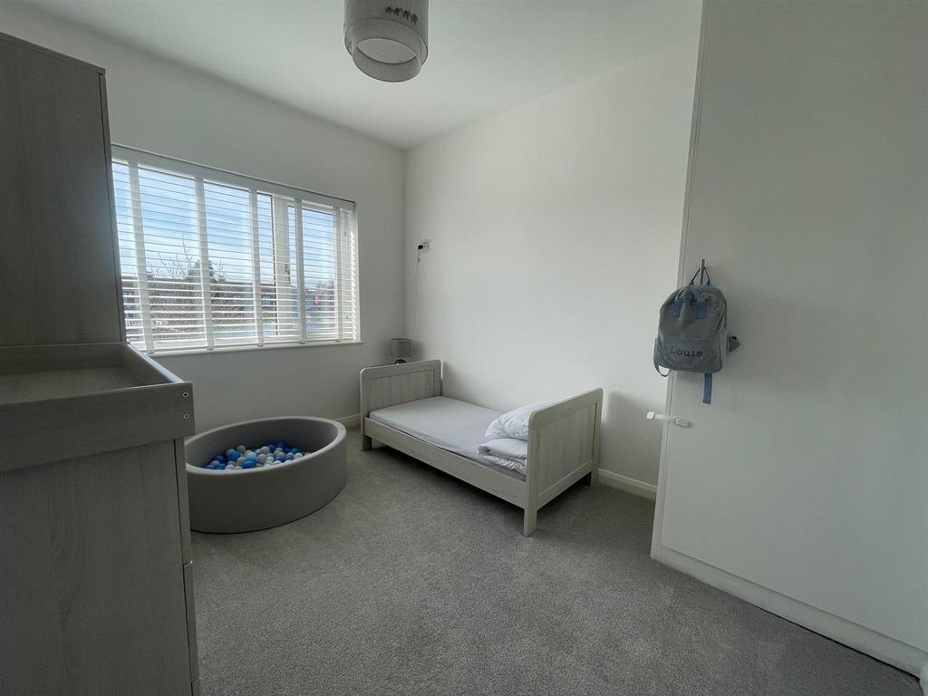 Bedroom 2.jpg