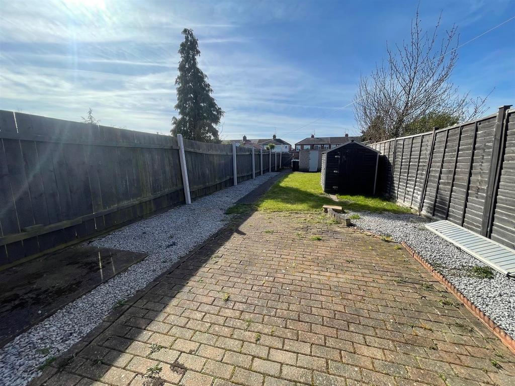 Garden 1.jpg