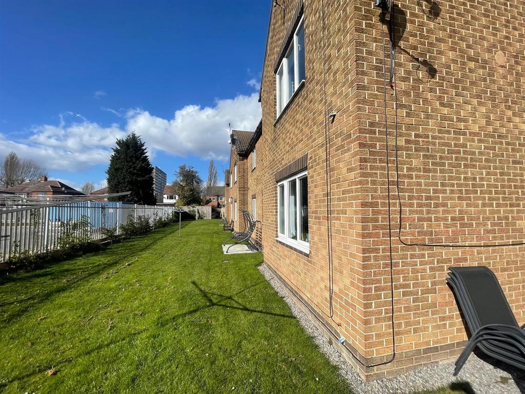 Rear Outside 2.jpg