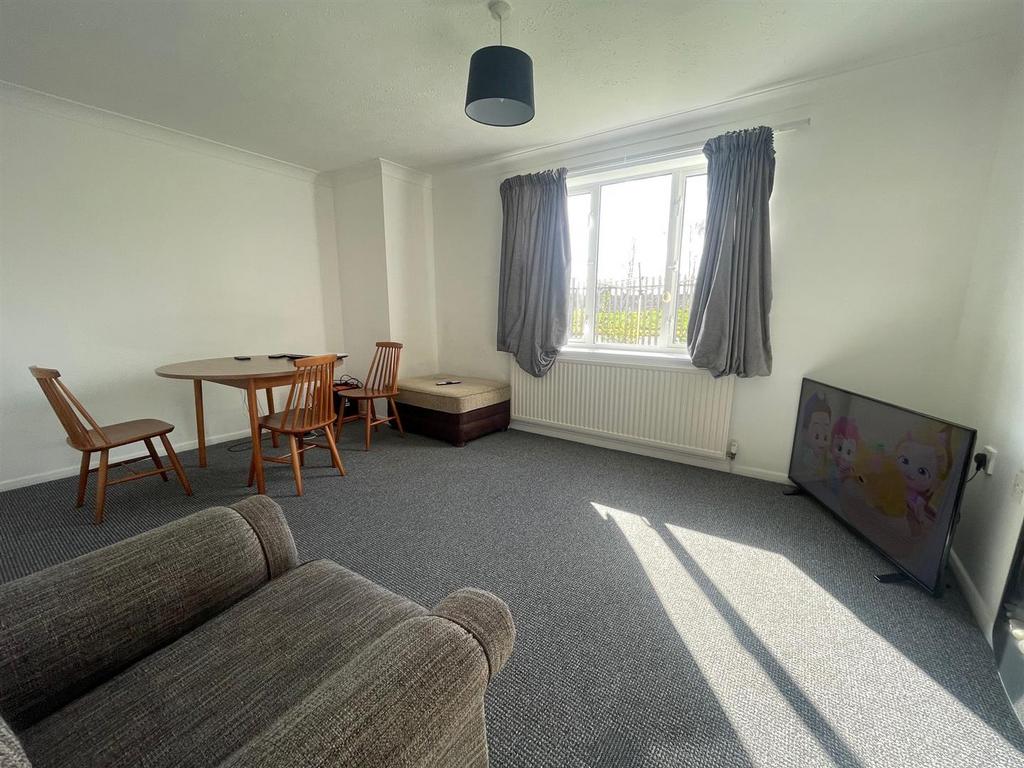 Lounge 3 - Copy.jpg