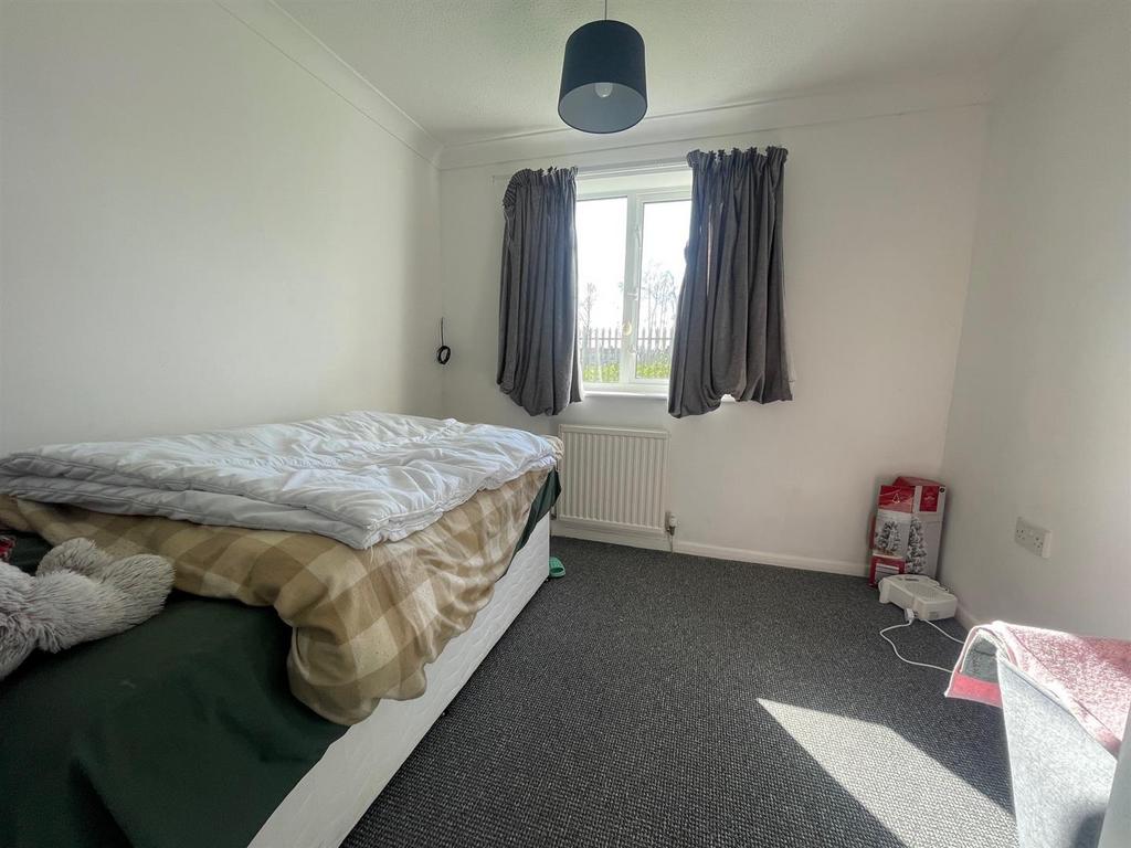 Bedroom 2.jpg