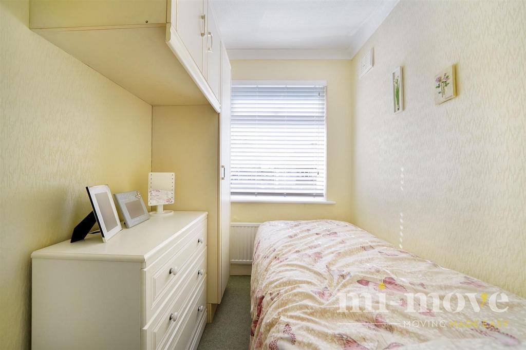 84 Connaught Road - fhv Y1g8g CBd FQ7 O7 Mmym.jpg