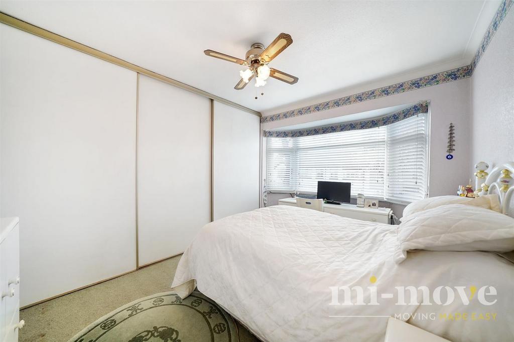 84 Connaught Road - 8 Bnb NEcd Gku TVp Ij Eiw U.jpg