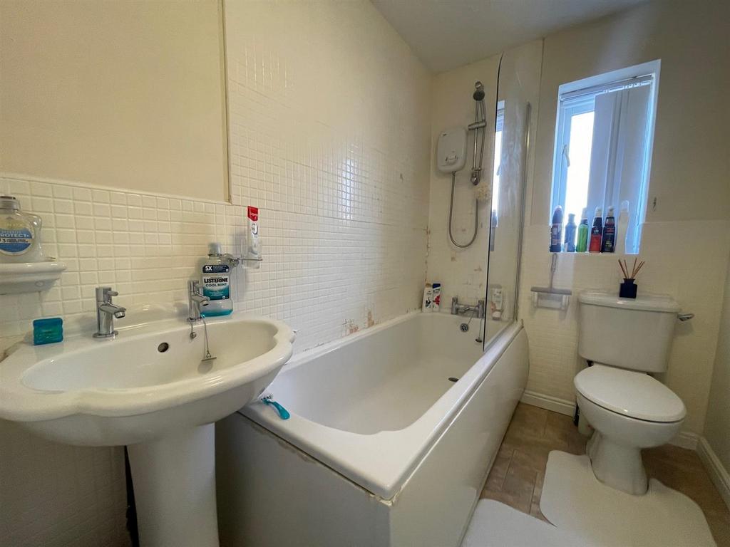House bathroom.jpg