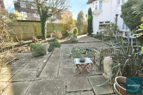 10 Templars Crescent, London, N3 3QS