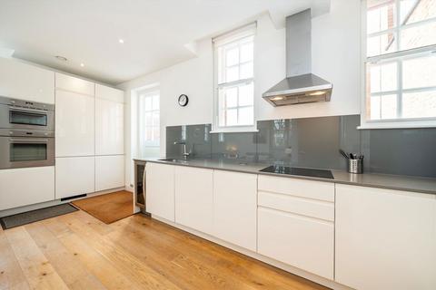 3 bedroom flat for sale, Dixon Butler Mews, Maida Vale W9
