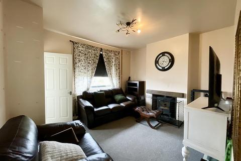 2 bedroom semi-detached house for sale, Maengwynne, Llanelli