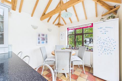 undefined, South Green, Mattishall, Dereham