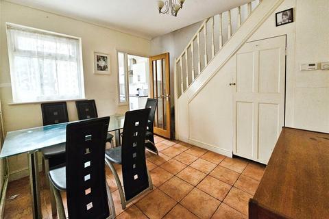26 Crossfield Road, Clacton-on-sea, CO15 3QT