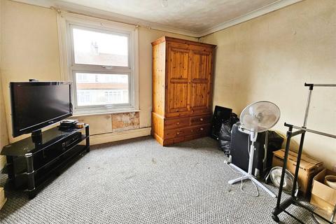26 Crossfield Road, Clacton-on-sea, CO15 3QT