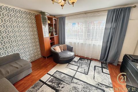 3 Squirrel Close, Hounslow, TW4 7NU