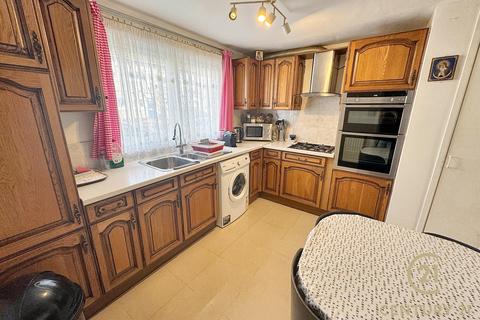 3 Squirrel Close, Hounslow, TW4 7NU
