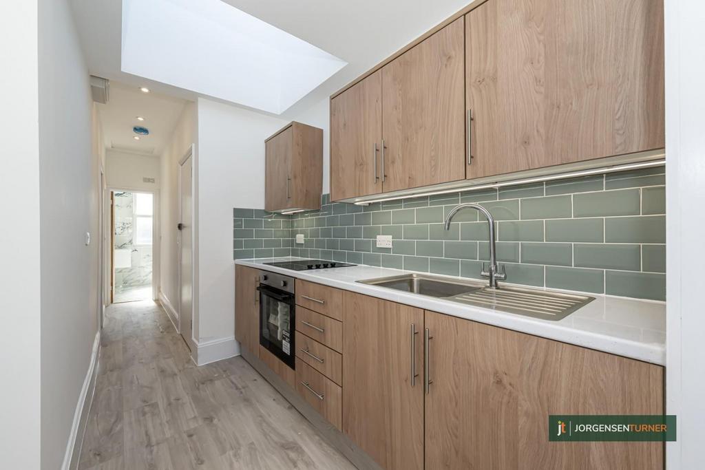 Becklow Road 82 A-011 LR - JT.jpg