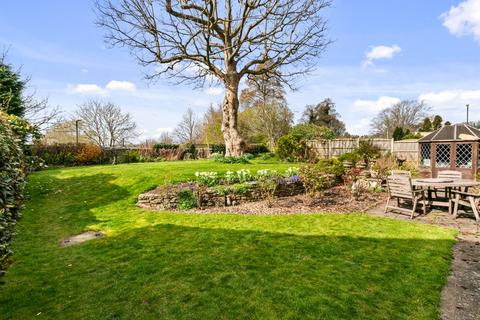 3 bedroom detached house for sale, Central Wells