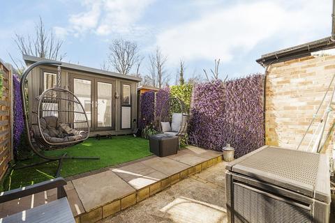 77 Woodside Road, London, SE25 5DP