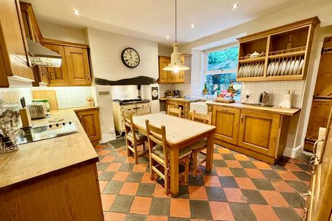 4 bedroom house for sale, Capel Curig
