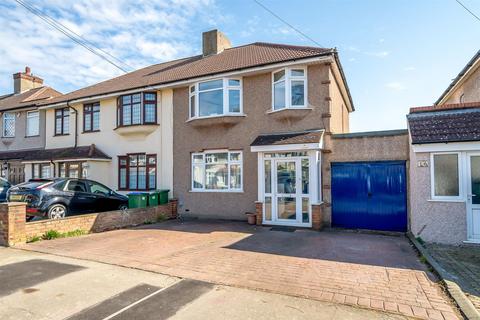 18 Preston Drive, Bexleyheath, DA7 4UQ
