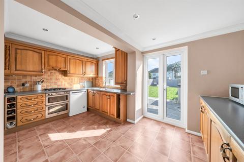 18 Preston Drive, Bexleyheath, DA7 4UQ