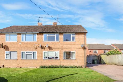Flat 2a, 44 Foregate Street, Astwood Bank, Redditch, B96 6AJ
