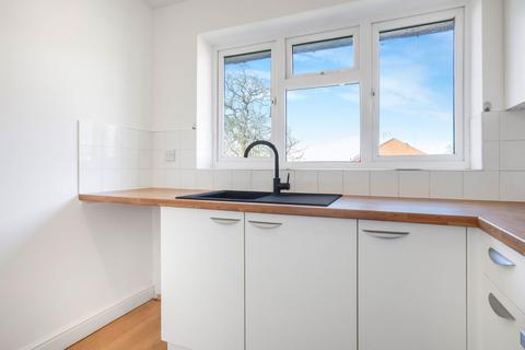 Flat 2a, 44 Foregate Street, Astwood Bank, Redditch, B96 6AJ