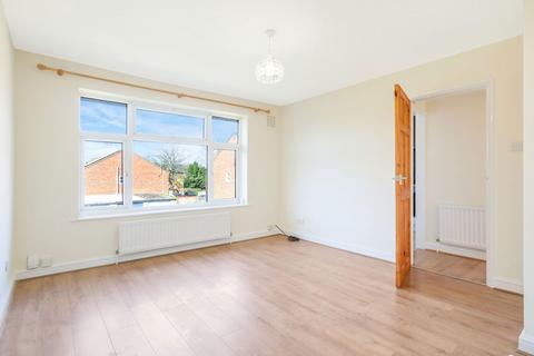 Flat 2a, 44 Foregate Street, Astwood Bank, Redditch, B96 6AJ