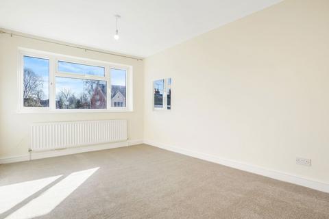 Flat 2a, 44 Foregate Street, Astwood Bank, Redditch, B96 6AJ