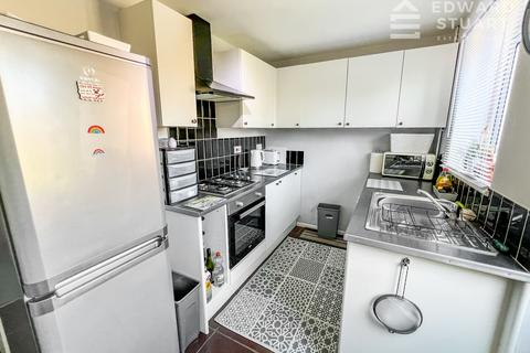 8 Mealsgate, Gunthorpe, Peterborough, PE4 7LQ