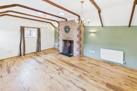2 bedroom barn conversion for sale, St Pol de Leon, Trungle, TR19 6US