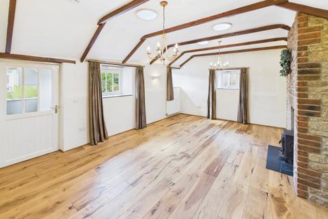 2 bedroom barn conversion for sale, St Pol de Leon, Trungle, TR19 6US