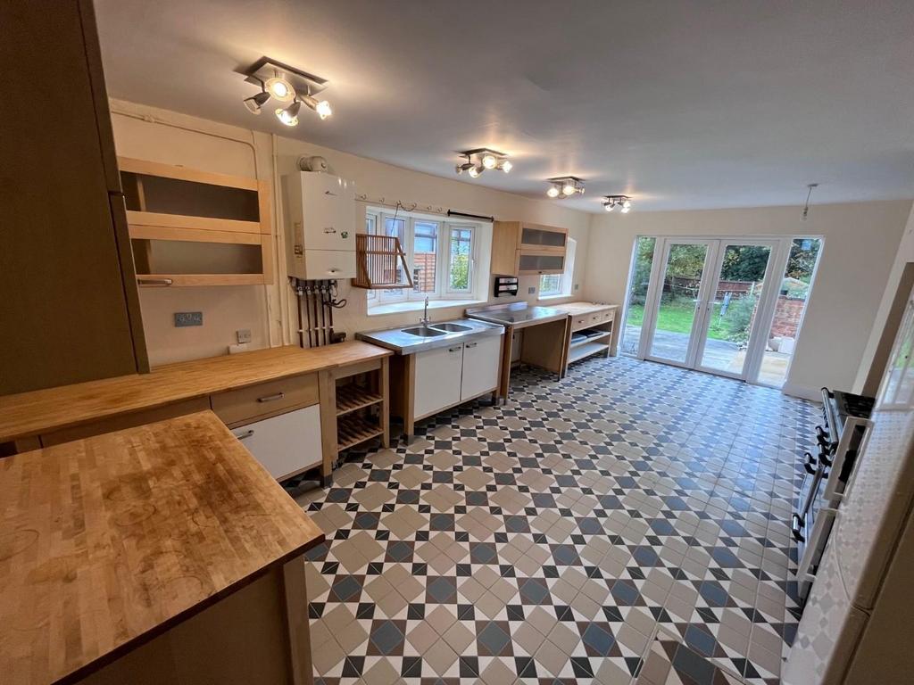 Breakfast Kitchen