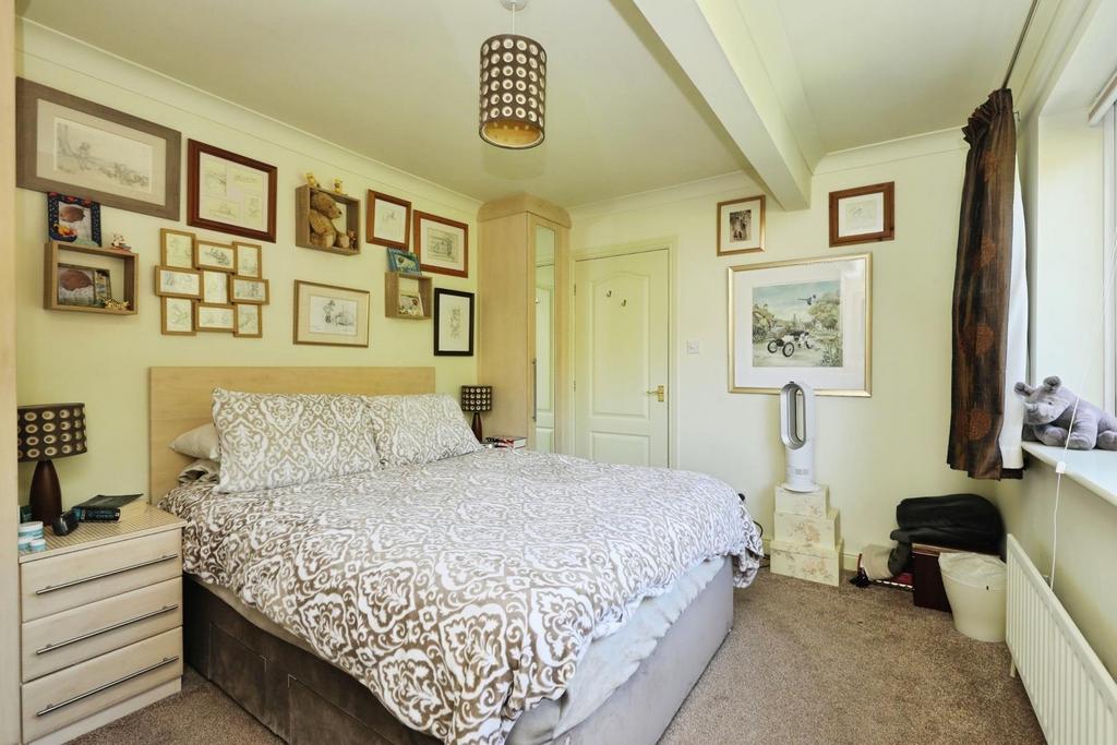 Bedroom no.1