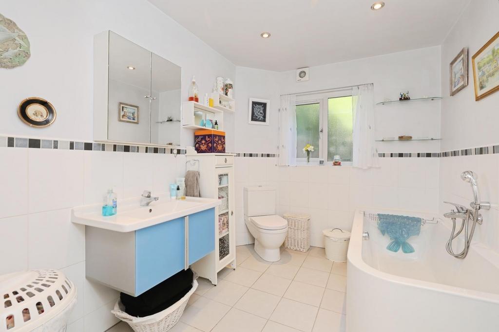 Family bathroom