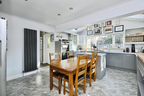 2 Allenby Close, Sheffield, S8 7SQ
