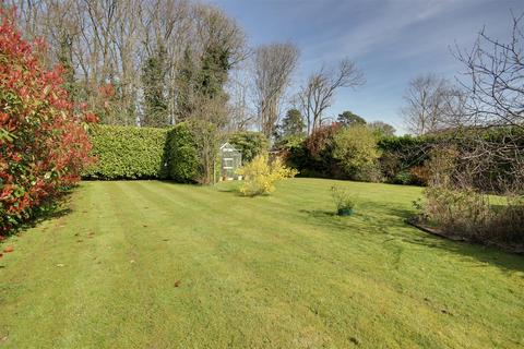 undefined, West Wold, Swanland