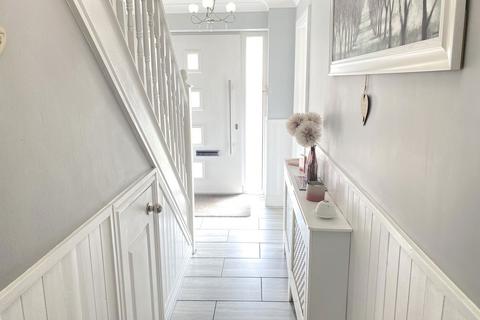 4 bedroom detached house for sale, 65 Highfield Drive, Royton, Oldham, OL2 6AF