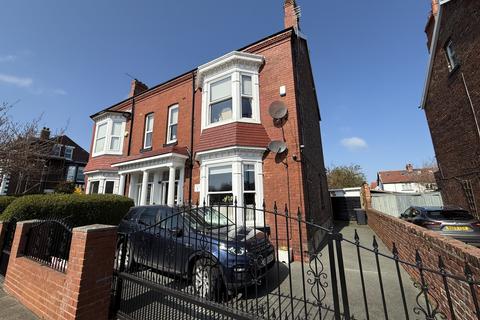 6 bedroom semi-detached house for sale, Park Road, Hartlepool.