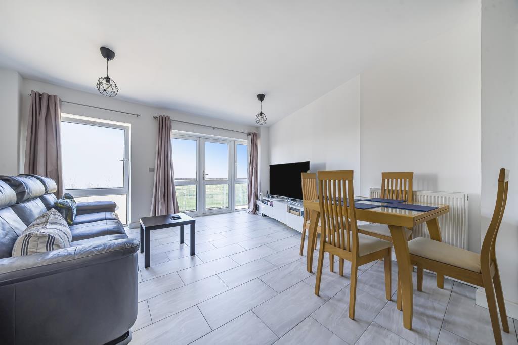 Living/Dining Area
