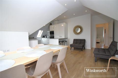 3 bedroom apartment for sale, Station Road, Borehamwood, Hertfordshire, WD6