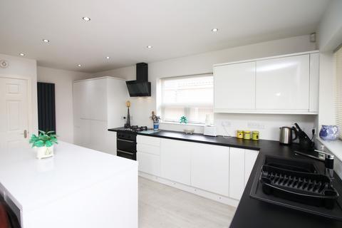 2 bedroom bungalow for sale, Whiteholme Drive,  Poulton-le-Fylde, FY6