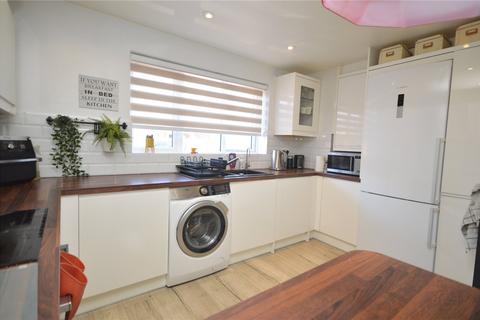 6 Buzzard Road, Luton, LU4 0UF