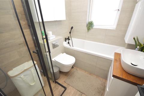 6 Buzzard Road, Luton, LU4 0UF