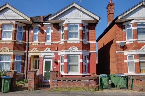 14 Devonshire Road, Polygon, Southampton, SO15 2GG