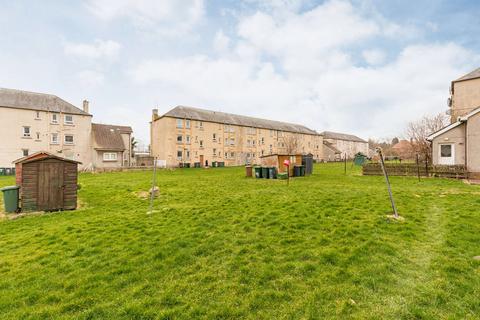 3/2 Clearburn Road, Edinburgh, EH16 5EZ