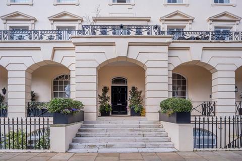 7 bedroom terraced house for sale, Hanover Terrace, Regent's Park, London, NW1