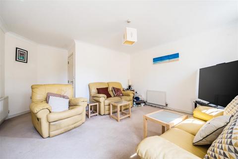 4 bedroom terraced house for sale, Longmoor Court, Fleet GU51
