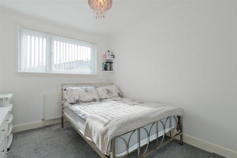 68 Balmore Drive, Hamilton, ML3 8BU