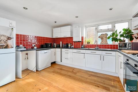 2 bedroom apartment for sale, Butts Road, Southwick
